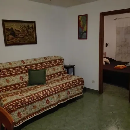 Dalino Apartmán *